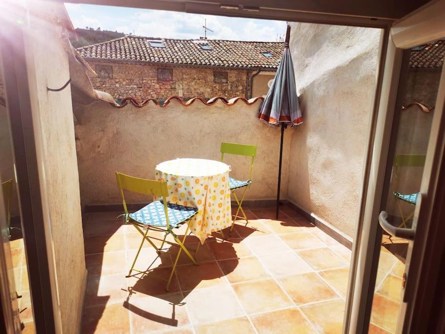 Appartement Avec Terrasse Saint-Martin-de-Brômes Kültér fotó